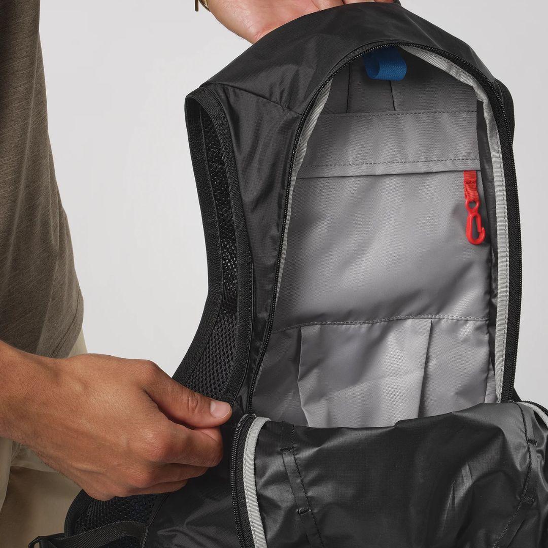 Salomon Cross 8 Pack - Black